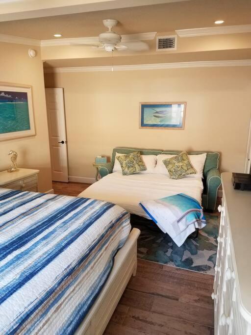 Bahamian Cottage - Heated Pool Walk To The Beach Cocoa Beach Exterior photo