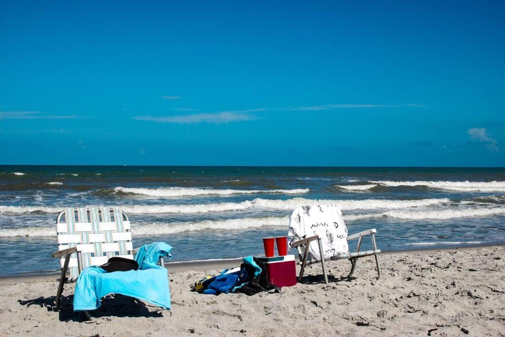 Bahamian Cottage - Heated Pool Walk To The Beach Cocoa Beach Exterior photo